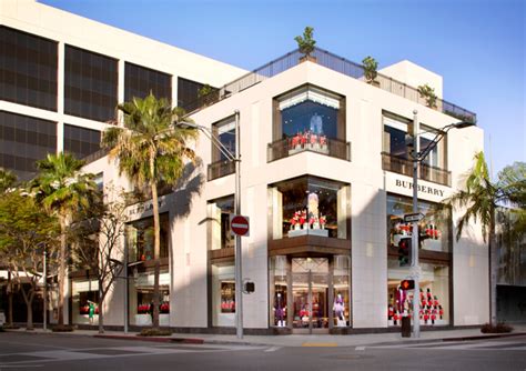 burberry shop beverly hills.